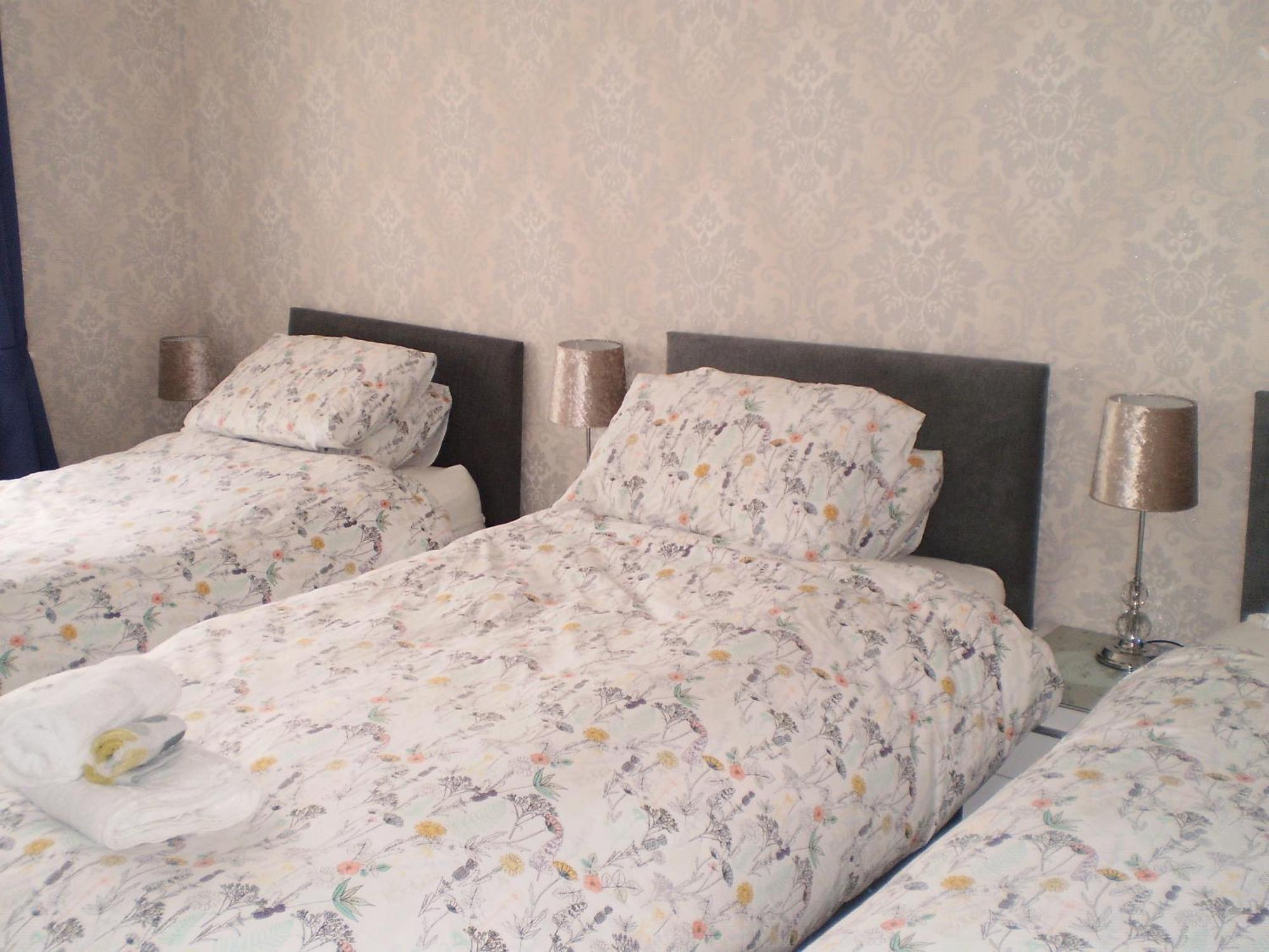 Sportsmans Lodge Bed And Breakfast Amlwch Zimmer foto