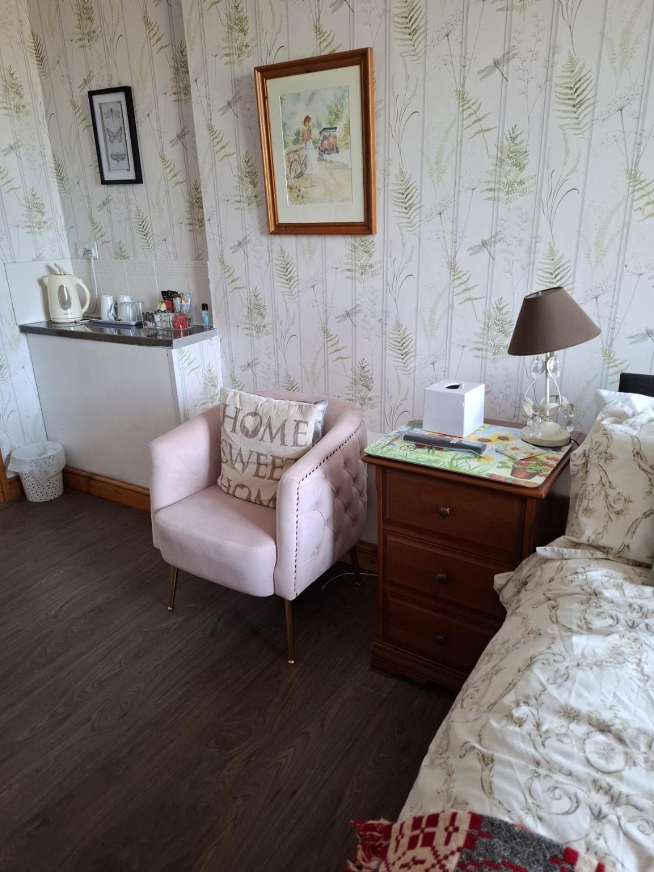 Sportsmans Lodge Bed And Breakfast Amlwch Zimmer foto