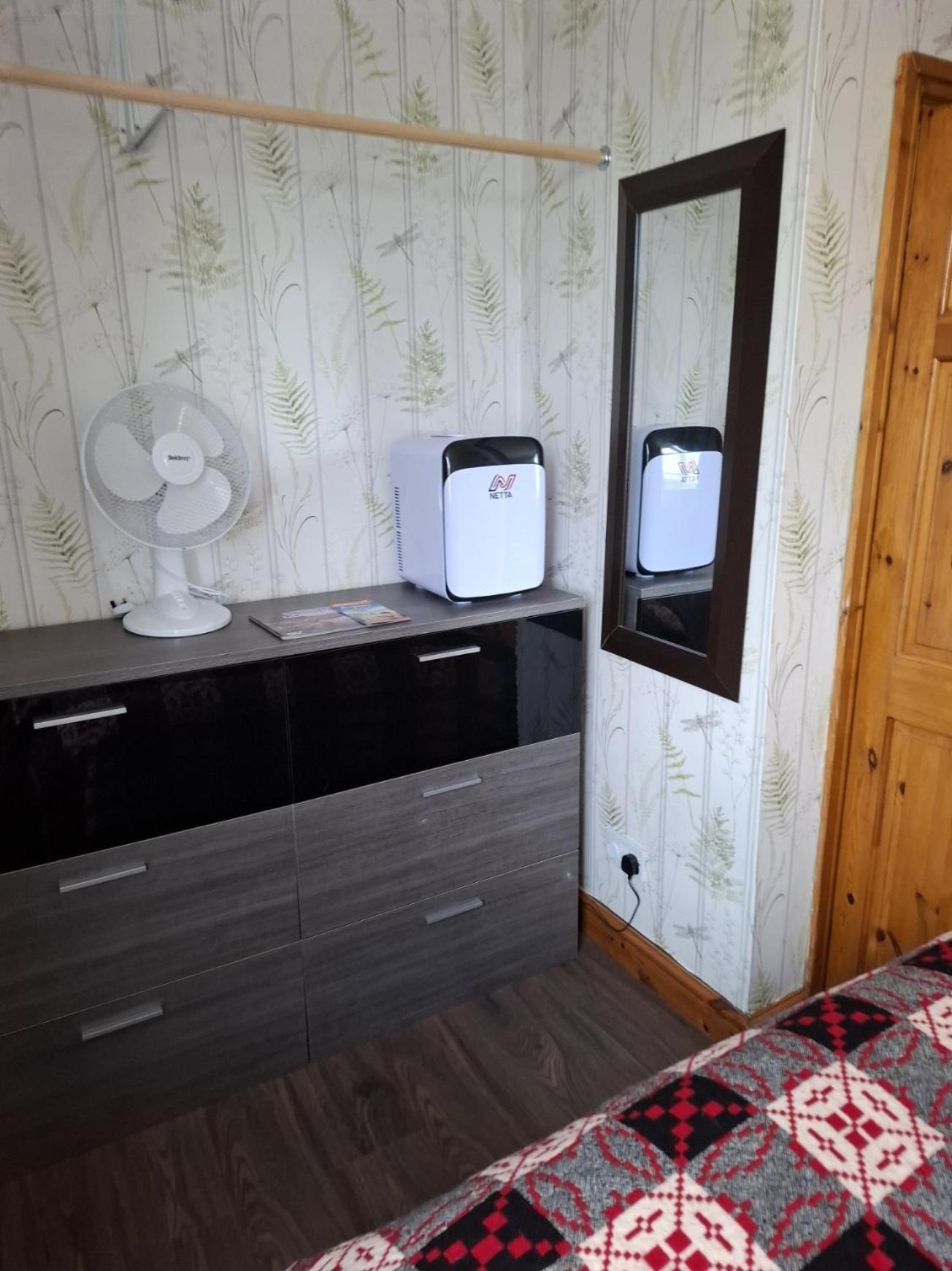 Sportsmans Lodge Bed And Breakfast Amlwch Zimmer foto